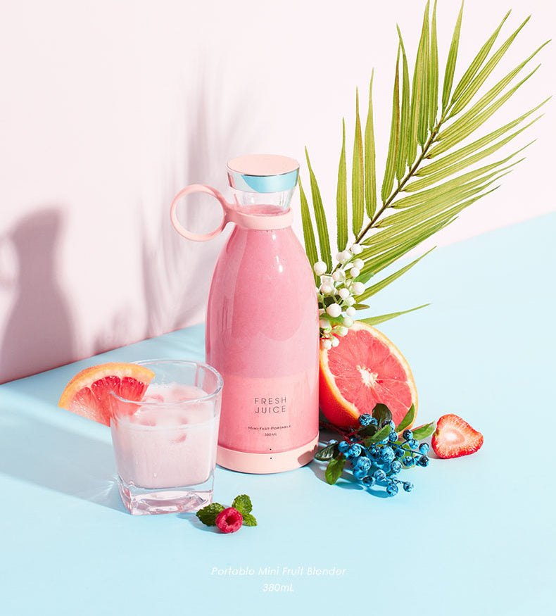Make Milkshakes like a Boss with Portable Electric Juicer Blender.