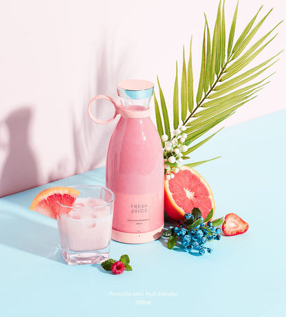 Make Milkshakes like a Boss with Portable Electric Juicer Blender.